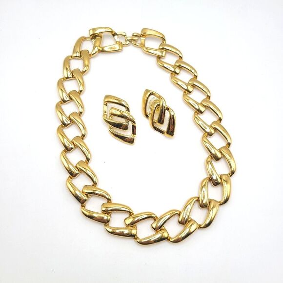 Napier Vintage Necklace And Earrings Set, Gold Toned Link Chain - Picture 1 of 7